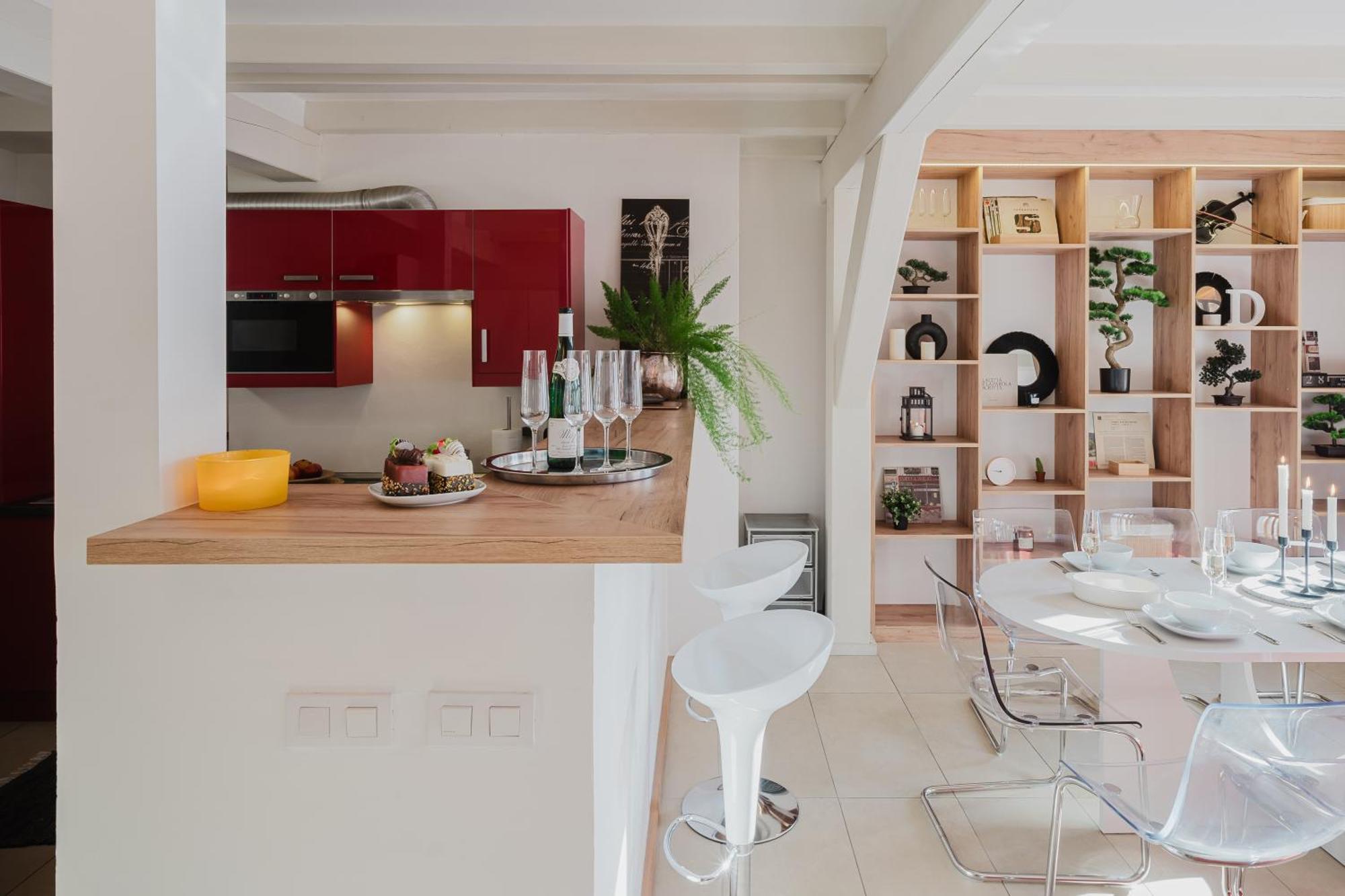 Apartment Days - Attic Maisonette With Netflix And Workspace In New Town *