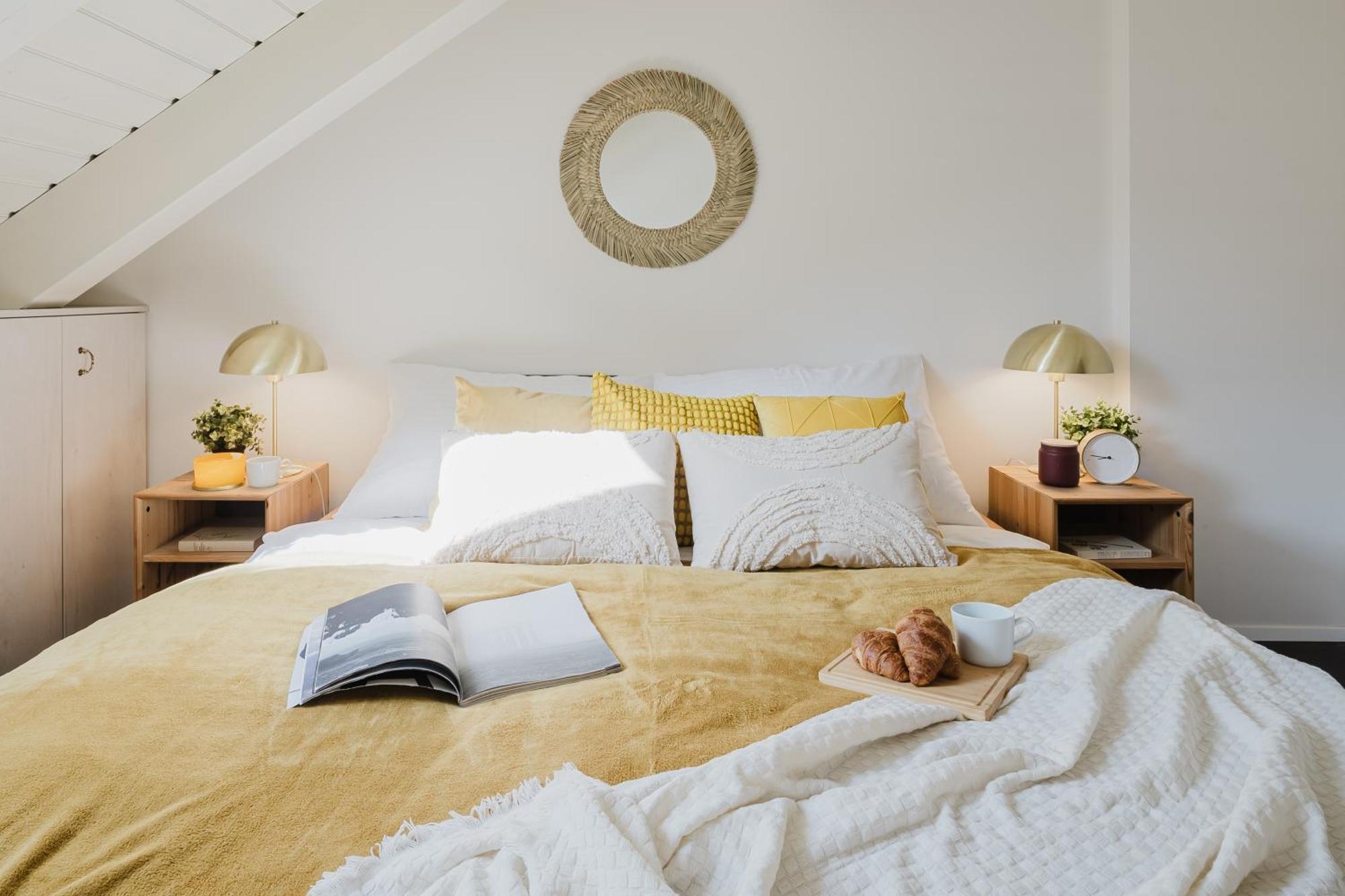 Apartment Days - Attic Maisonette With Netflix And Workspace In New Town *